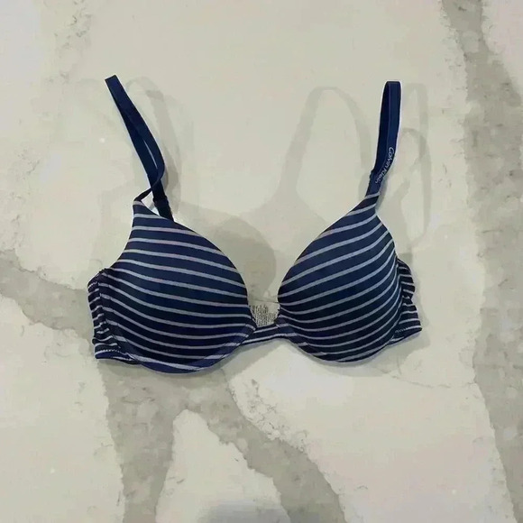 Calvin Klein Other - Calvin Klein Navy Blue Stripe Lightly Lined T Shirt Bra 34B